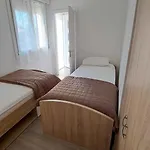 In 51892 Apartment *