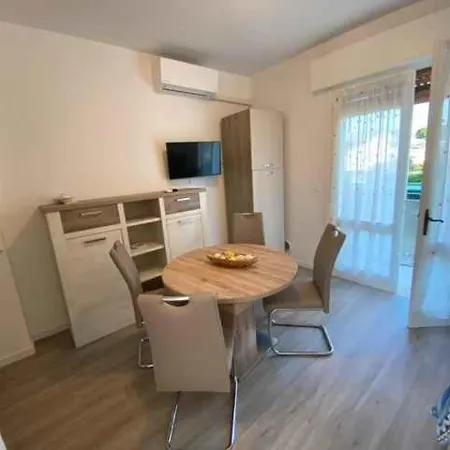 In 51892 Διαμέρισμα *